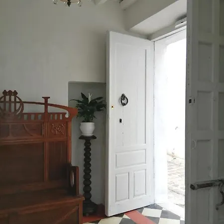 Apartment El Patio De La Ballena
